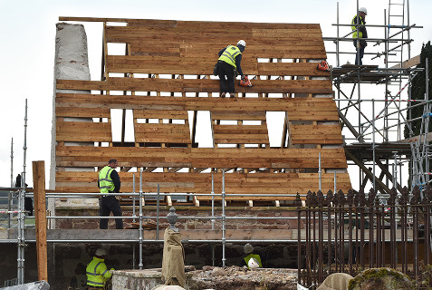 SarkingHalfOn12Oct16