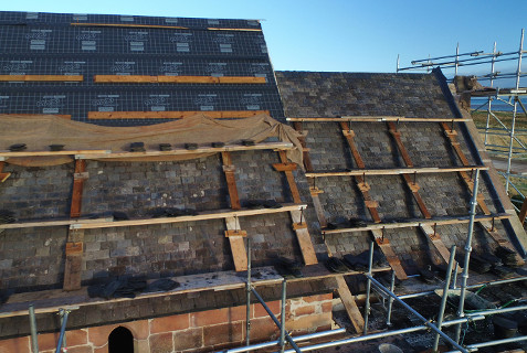 SlatedChancelHalfSlatedNave